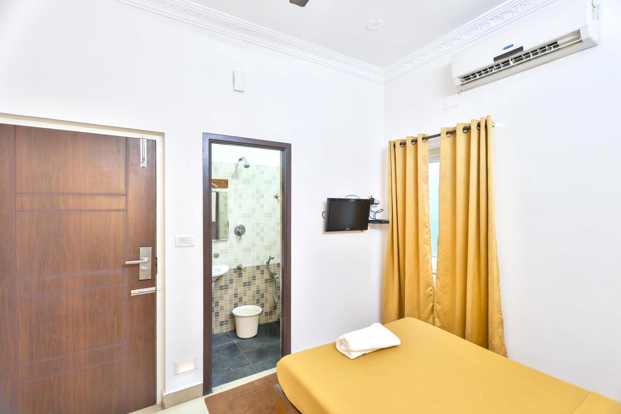 Hotel Golden Bliss Pondicherry Exterior foto
